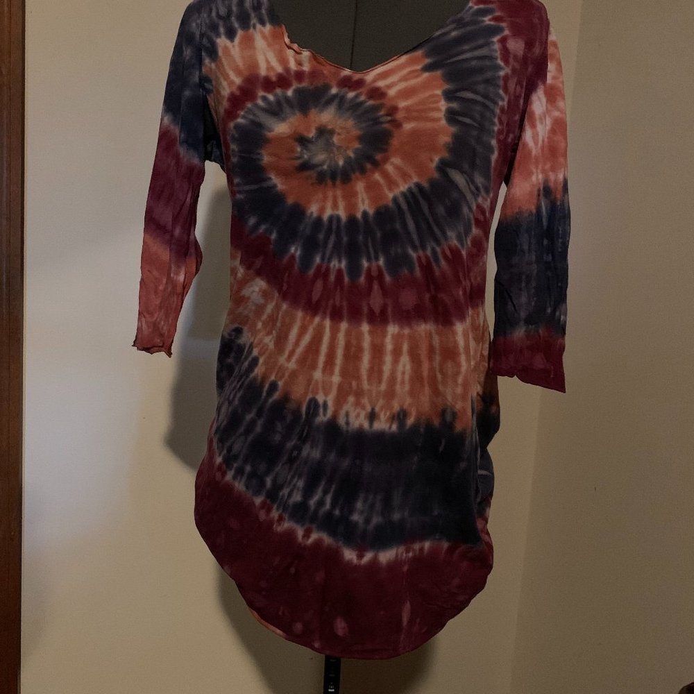 Lucky Brand Tie dye top  3/4 length sleeve sz med